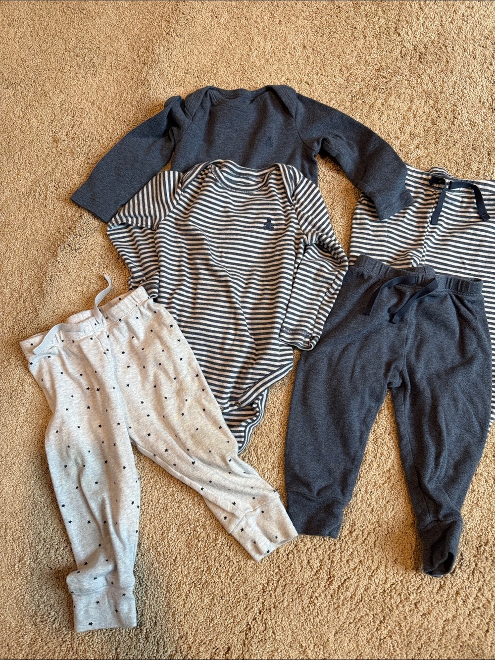 GAP Navy & Gray Striped and Star Baby set
